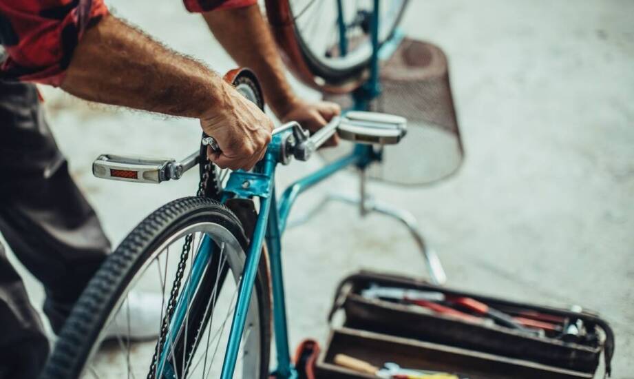 Czym kierować się przy wyborze chwytów do kierownicy?