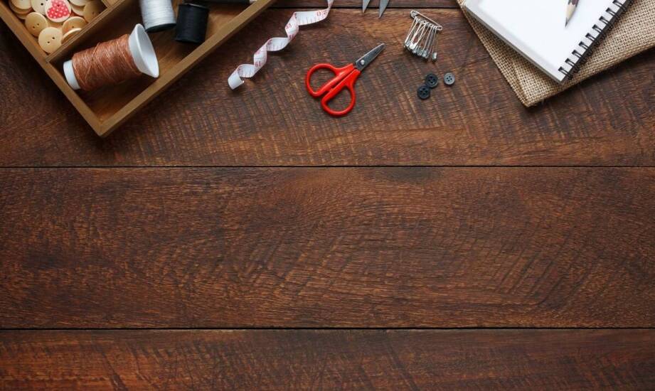 Krawieckie przecinaki – jakie są ich zalety w porównaniu z nożyczkami?