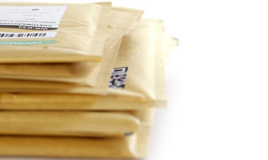 Foliowe koperty – idealne rozwiązanie dla firm pocztowych i kurierskich