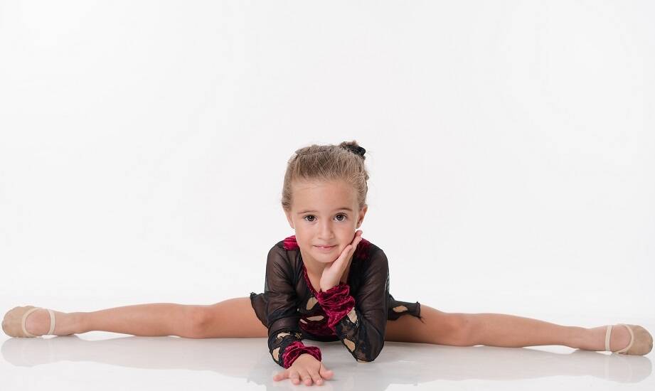 Dlaczego warto wybrać specjalistyczne stroje do pole dance dla dzieci na zawody?