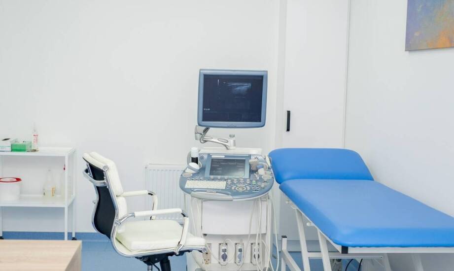 Jak nowoczesny medyczny sprzęt wspiera urologiczną diagnostykę?