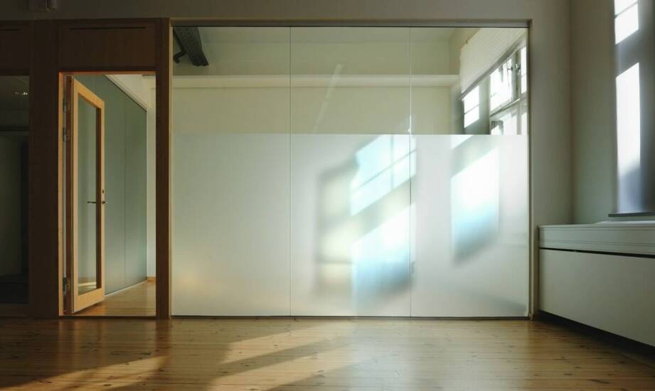 Druk na szronionych foliach: estetyka i funkcjonalność w jednym