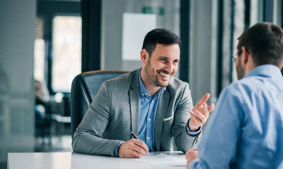 Jak finansowy pośrednik we Wrocławiu pomaga w uzyskaniu kredytu inwestycyjnego?