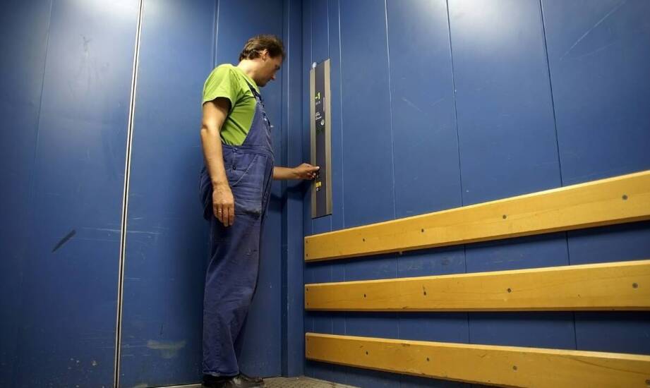 Jakie są kluczowe zalety profesjonalnej konserwacji windy?
