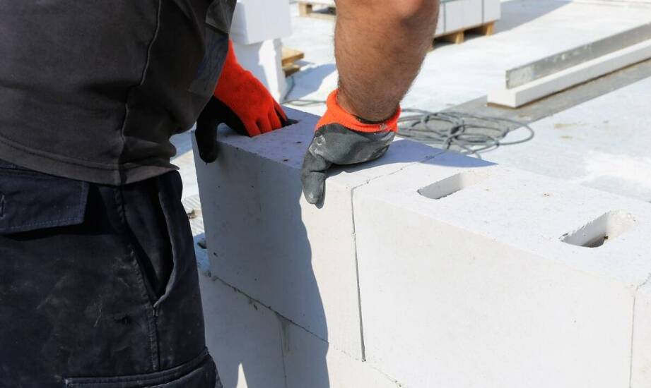 Jakich błędów unikać przy budowie domu z keramzytu?