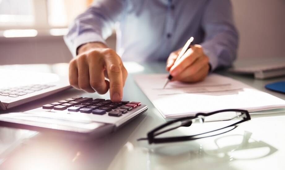 Czy z odszkodowania trzeba się rozliczyć w urzędzie skarbowym?