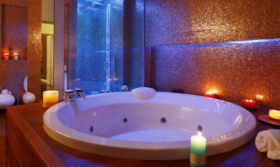 Vorteile der Personalisierung von Farben und Ausstattung eines Whirlpools