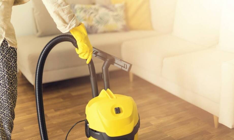 Skuteczne czyszczenie tapicerowanych mebli metodą ekstrakcyjną