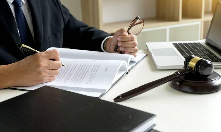 Kiedy warto skorzystać z usług prawnej kancelarii przy windykacji należności?