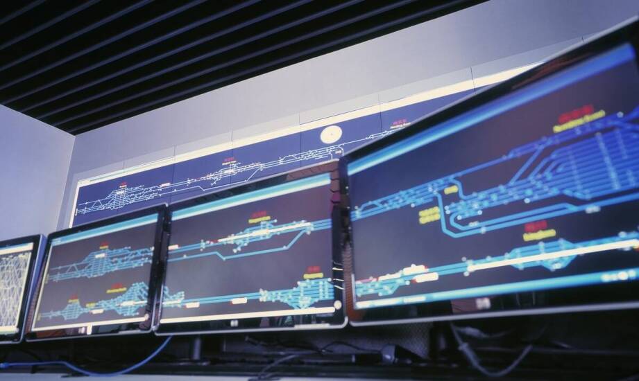 Monitorowanie i reagowanie na zagrożenia zalaniem – kluczowe funkcje nowoczesnych systemów.