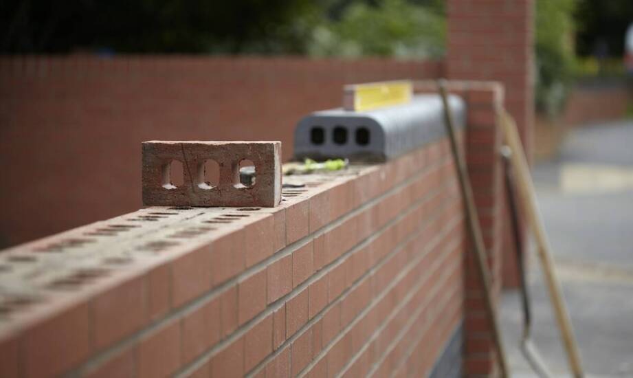 Jakie znaczenie ma wybór odpowiednich materiałów przy budowie domów?