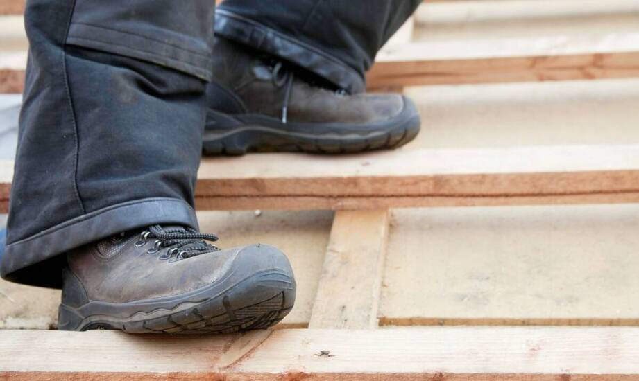 Wpływ jakości ochronnego obuwia na komfort pracy