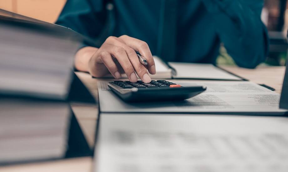 Prowadzenie księgi przychodów i rozchodów – jak zapewnić zgodność z przepisami?