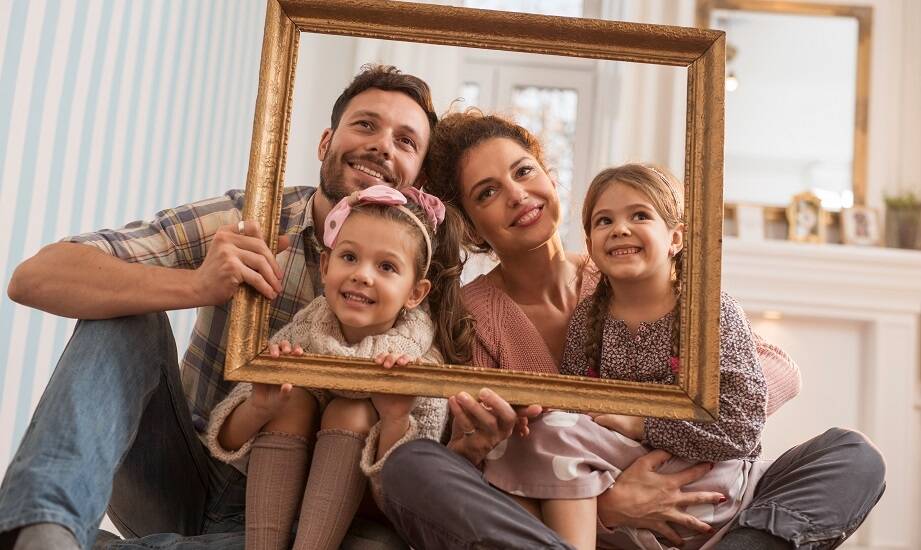 Rodzinna fotografia – jak uchwycić autentyczne chwile razem?