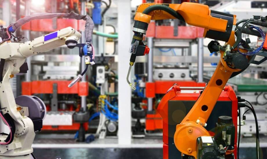 Jak manipulatory do produkcji wpływają na bezpieczeństwo pracy w zakładach przemysłowych?