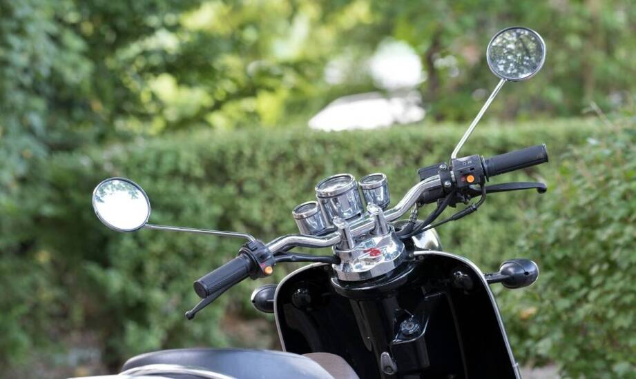 Nowoczesne funkcje elektrycznych skuterów, które warto poznać