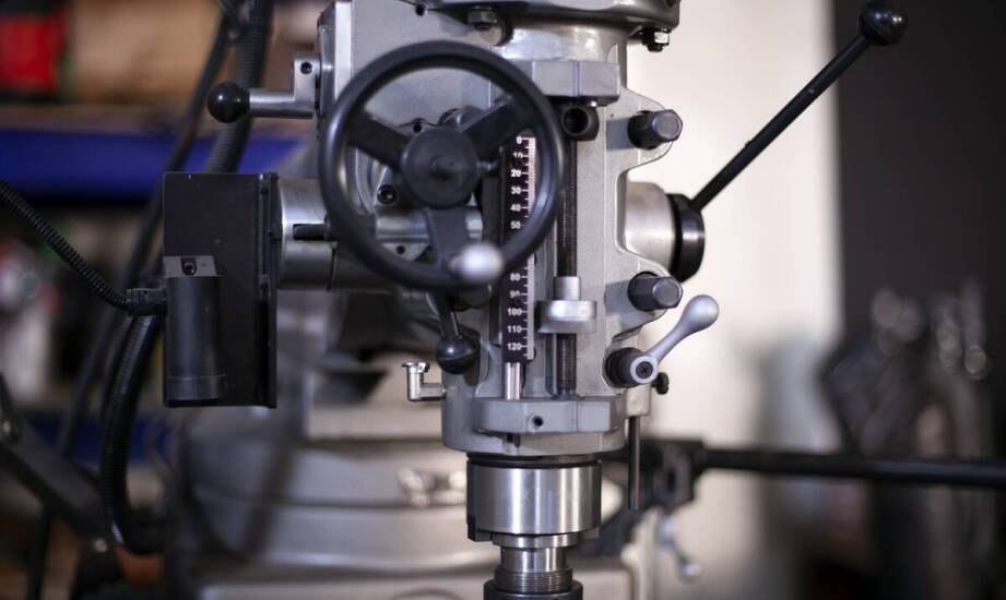 Szlifierka do zgładów a jakość materiałowej preparatyki: co musisz wiedzieć?