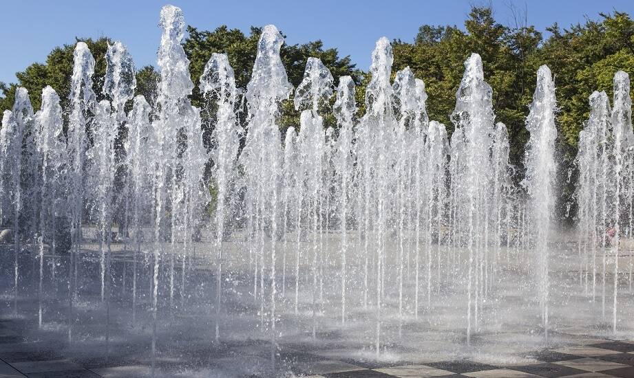 Wpływ fontann parkowych na rozwój miejskiej turystyki