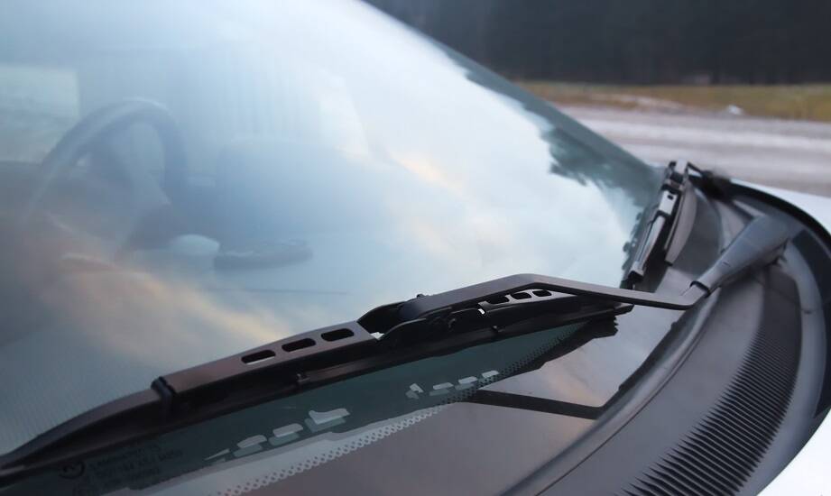 Rola przedniej szyby w ochronie kierowcy i pasażerów