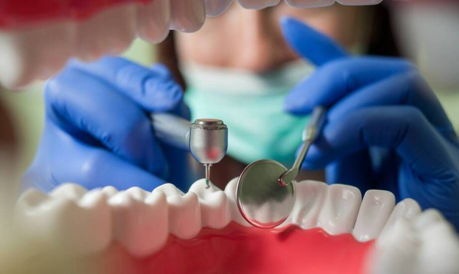 Współczesne metody korekcji zgryzu a planowanie stomatologicznych implantów