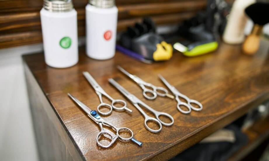 Jak kurs fryzjerski w Lublinie przygotowuje do pracy w salonach?