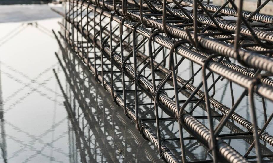 Mechaniczne kraty jako element strategii ochrony zasobów wodnych