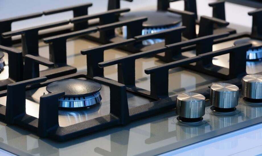 Jakie technologiczne innowacje czekają na użytkowników okapów do zabudowy?