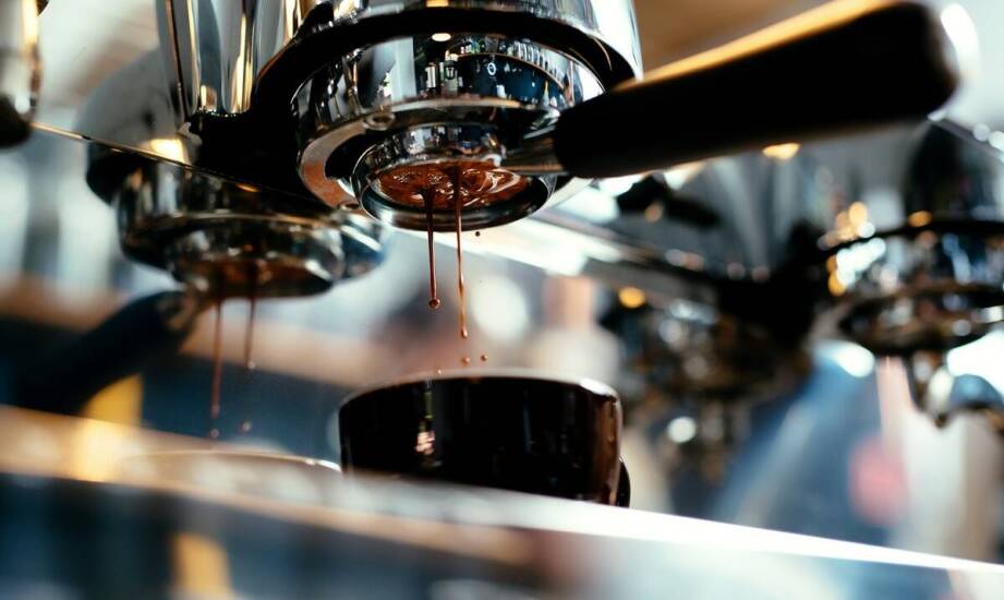 Kawa Espresso Segafredo – jak wydobyć pełnię jej aromatu?