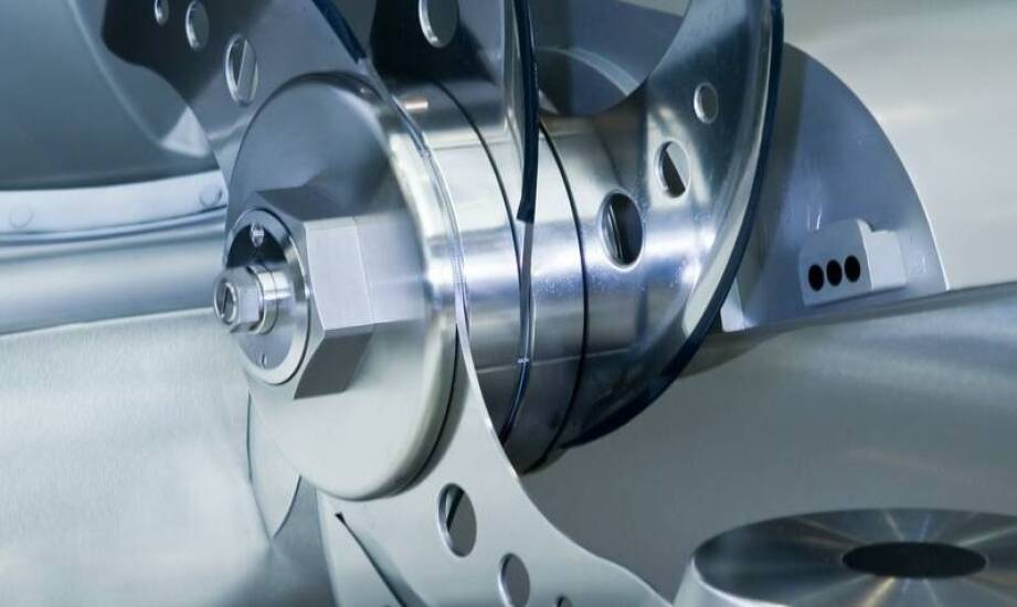 Jak maszyny do świderków lodowych mogą zwiększyć zyski Twojego lokalu?