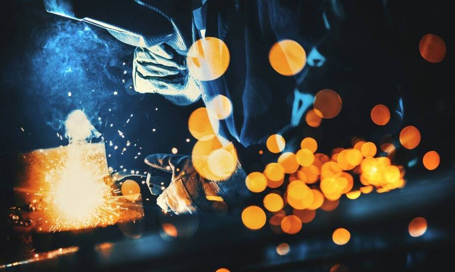 Jak obróbka metalu w Wielkopolsce wpływa na rozwój przemysłu lokalnego?