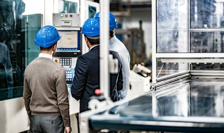 Techniczne aspekty montażu przy przeniesieniu linii produkcyjnych