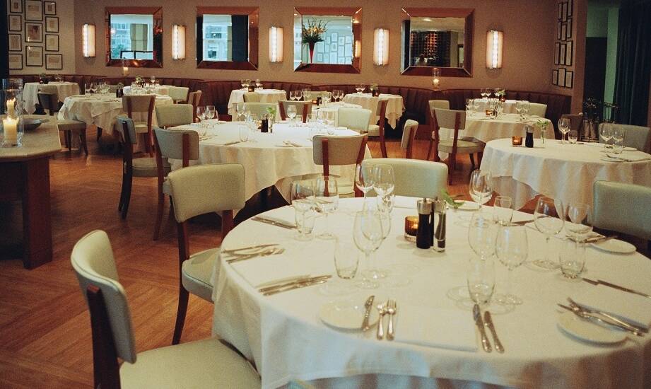 Czym wyróżnia się restauracja w hotelu przy obwodnicy Trójmiasta?