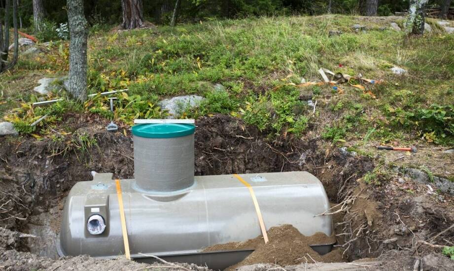 Jakie są zalety użycia betonowego dużego szamba w budownictwie jednorodzinnym?