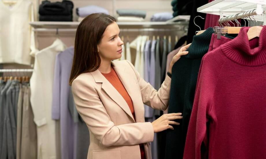 Jak dobrać damską koszulę polskiego producenta do swojej sylwetki?