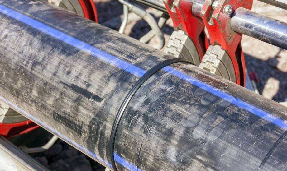 Blokowane połączenia a elastyczność montażu rur z żeliwa sferoidalnego