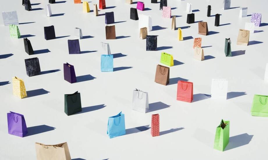 Personalizacja prostokątnych toreb z uchwytem jako narzędzie do budowania marki