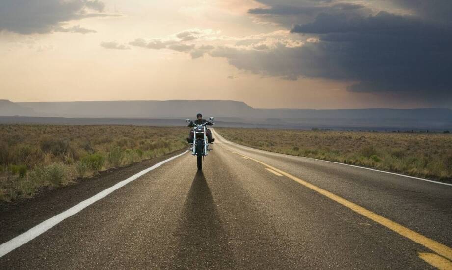 Wpływ technologii elektrycznych napędów na rozwój crossowych motocykli