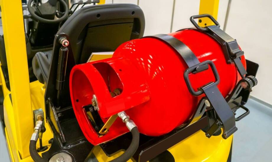 Jak właściwy filtr może przedłużyć żywotność widłowego wózka?