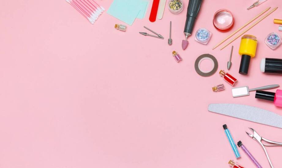 Porównanie metod rekonstrukcji paznokcia – która metoda jest najlepsza?