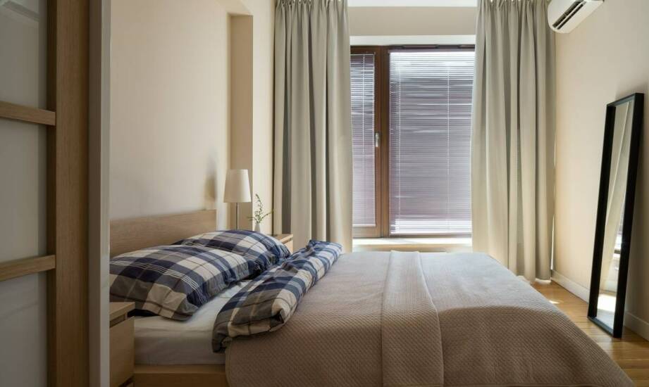 Jak dobrać odpowiednie rolety do wnętrz w Krakowie?