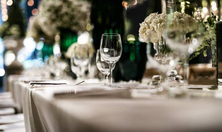 Organizacja okolicznościowych przyjęć – jak dbamy o każdy detal