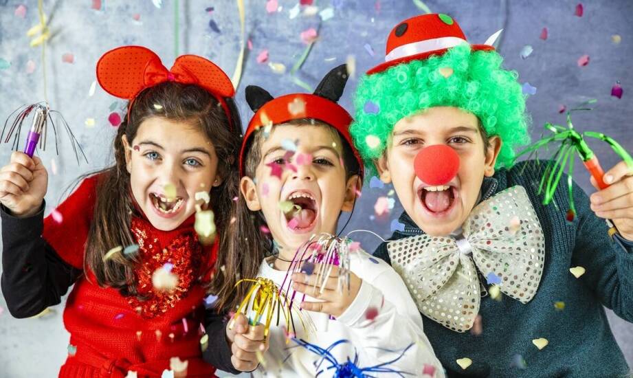 Jak wyjątkowe rekwizyty wpływają na odbiór magii u młodych widzów?