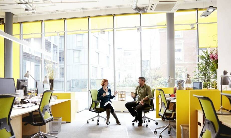 Dzierżawa vs zakup – co jest bardziej opłacalne dla Twojej firmy?