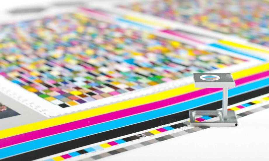 Znaczenie estetyki i precyzji w produkcji obwolut do książek