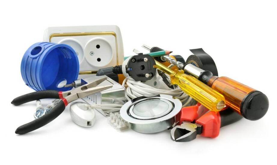 Jakie są najważniejsze aspekty przy wyborze części zamiennych do solarnych lamp?