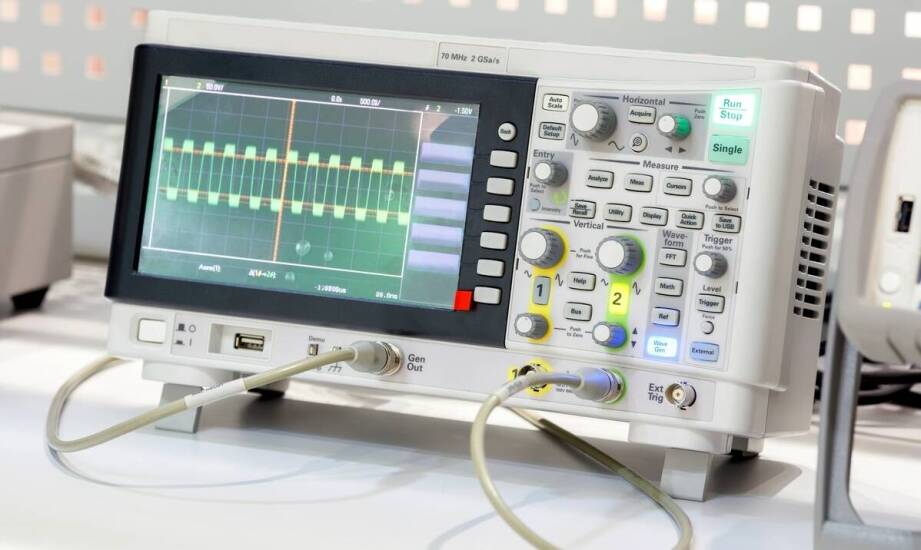 Czujnik g jako narzędzie do analizy drgań widmowych