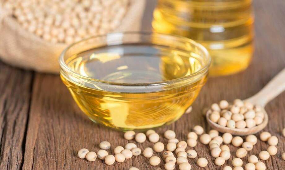 Jak wprowadzić musztardowy olej do rutyny pielęgnacyjnej dla wysokoporowatych włosów?