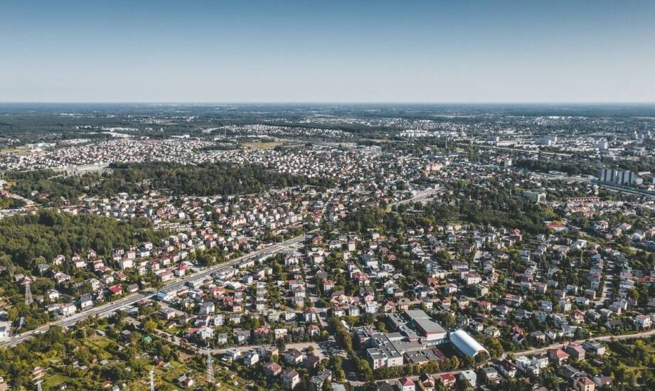 Jak bliskość miejskiej infrastruktury wpływa na atrakcyjność osiedla pod Poznaniem?