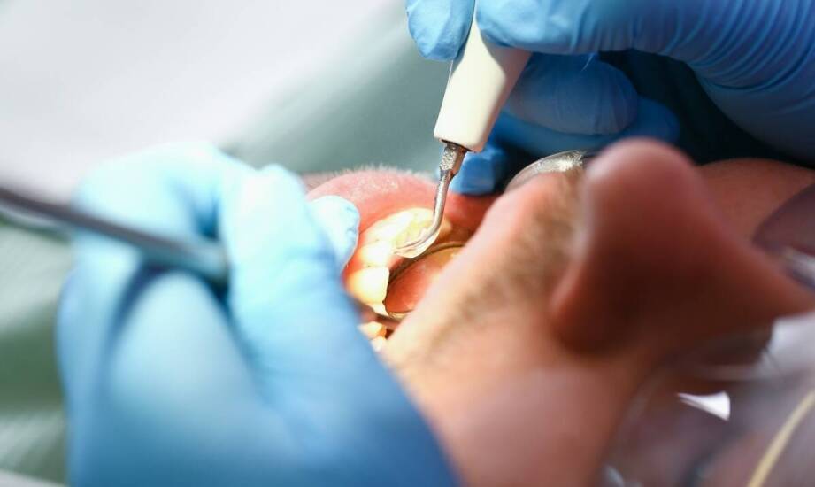 Innowacyjne właściwości płynnego koferdamu i ich wpływ na praktykę dentystyczną