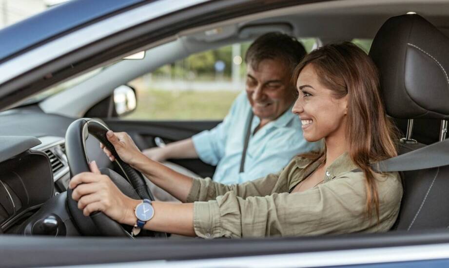 Kursy na prawo jazdy: Jak przygotować się do praktycznego egzaminu?